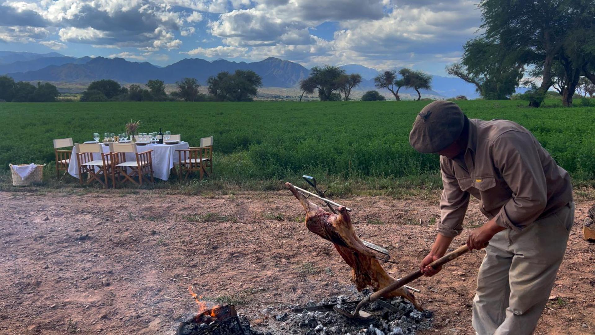Estancia Banda Grande - Horse & Hiking Safaris 莫利诺斯 外观 照片